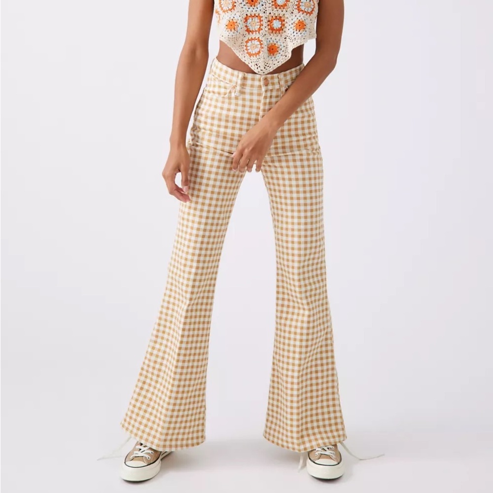 Wrangler Wanderer Gingham Flare Pant